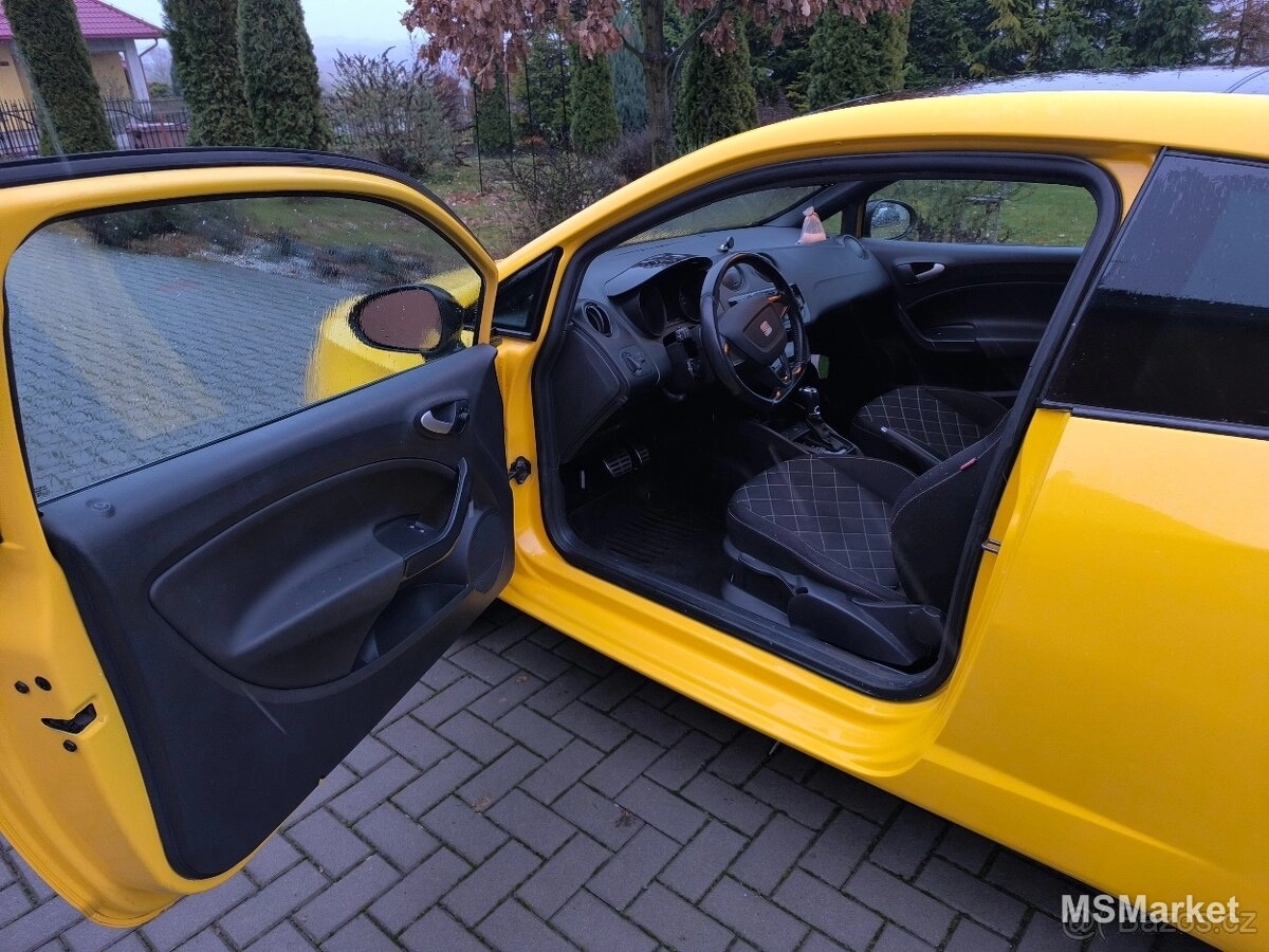 SEAT IBIZA 2010 petrol - Image 2